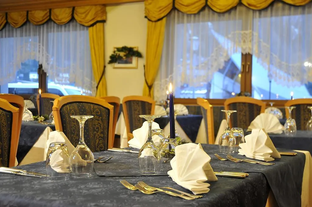 Hotel Tyrolia 말가치펠라